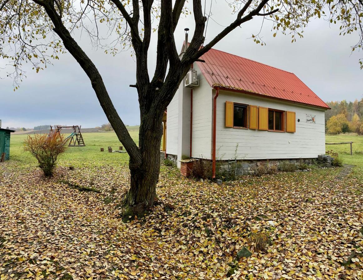 Chata Na Konci Louky Micov-Susice Exterior photo